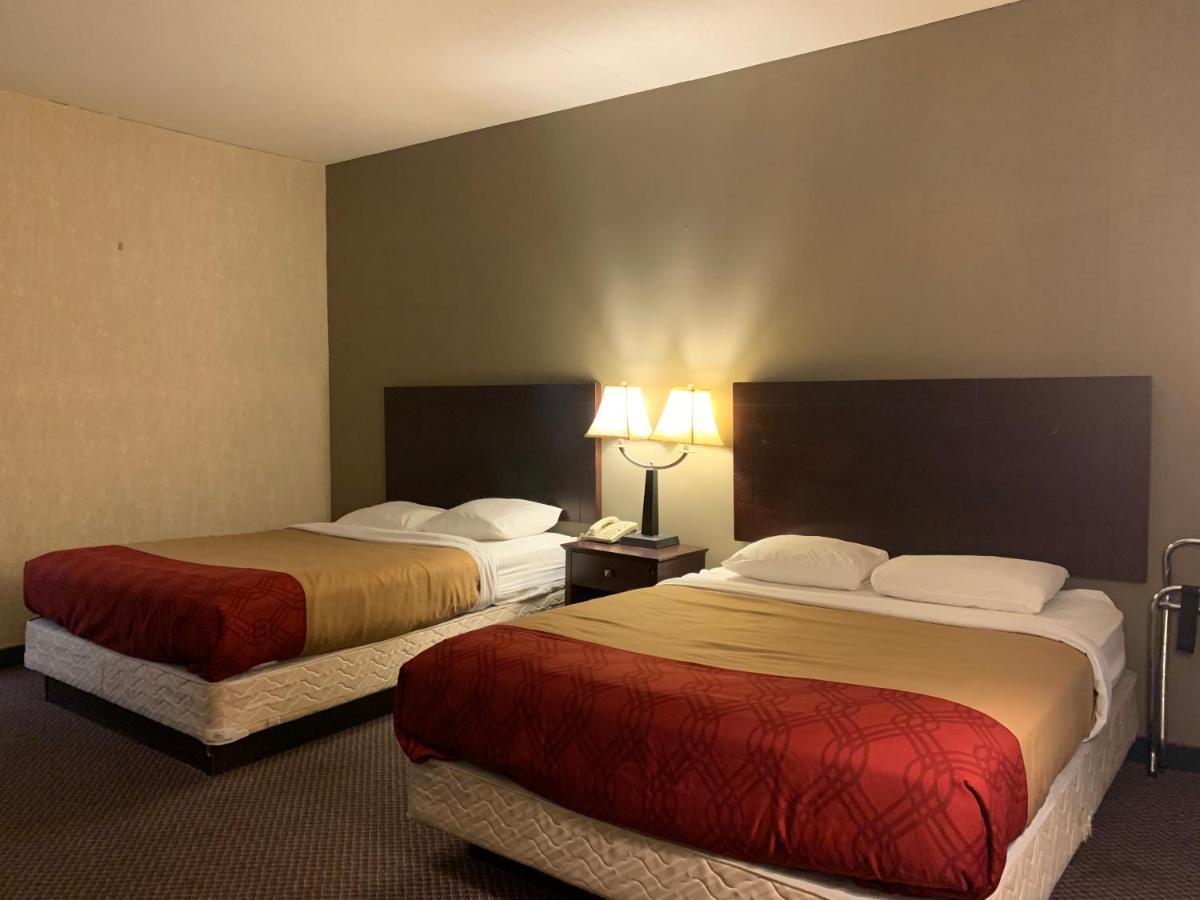 הניבאל Economy Inn & Suites מראה חיצוני תמונה